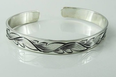 Armband-gravyr-blad